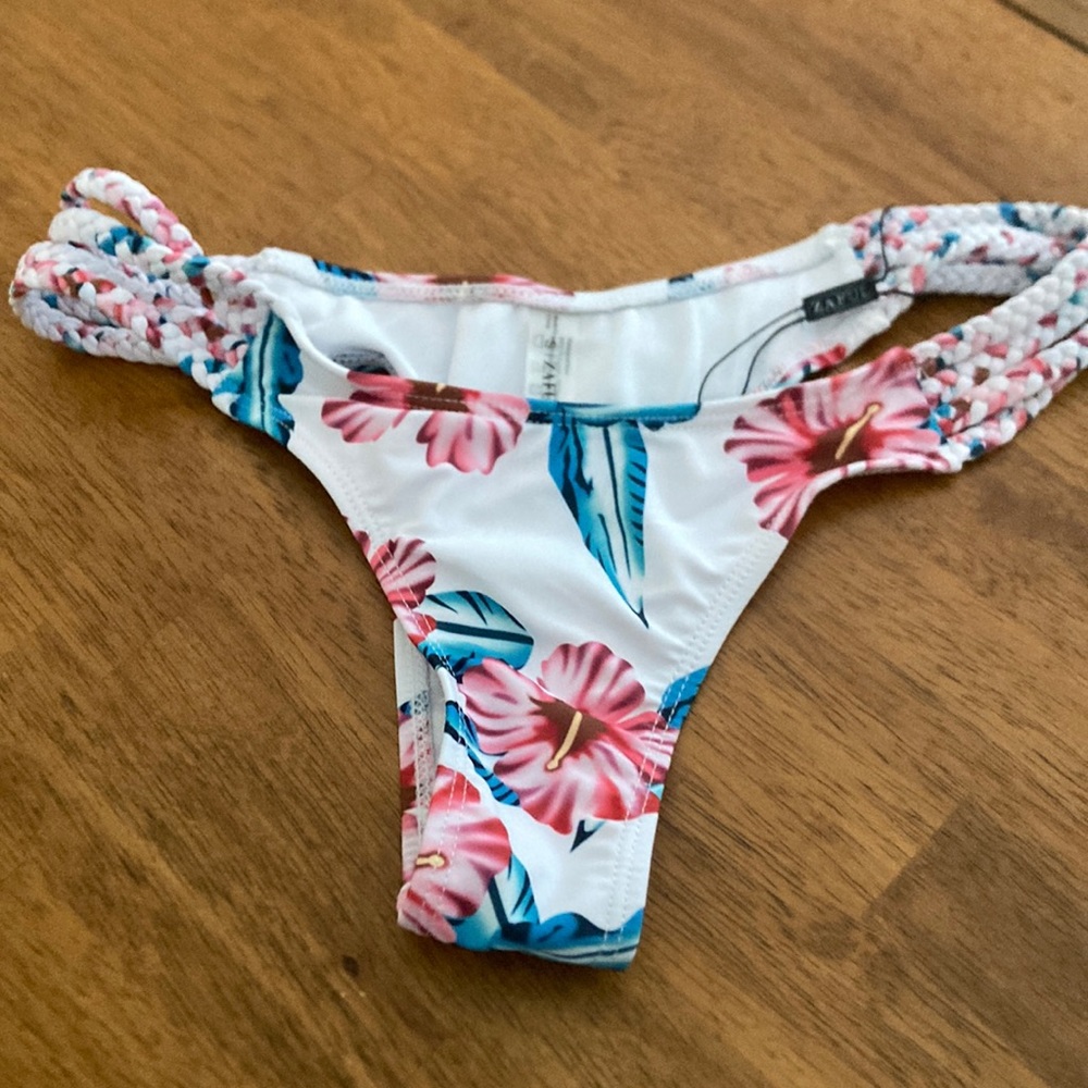 Bikini Bottoms with Hibiscus